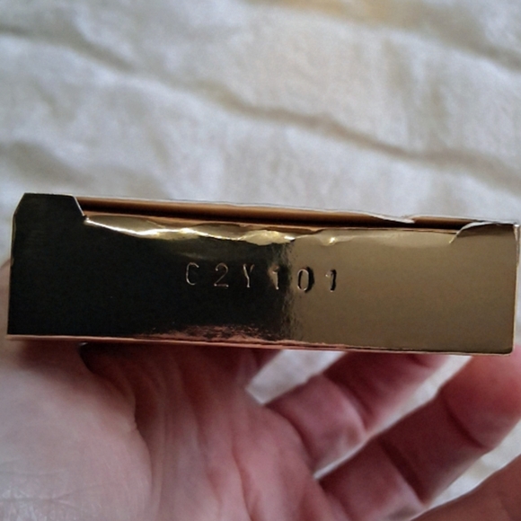 Yves Saint Laurent (YSL) Couture Highlighter In Shade 03 OR BRONE - Picture 6 of 10